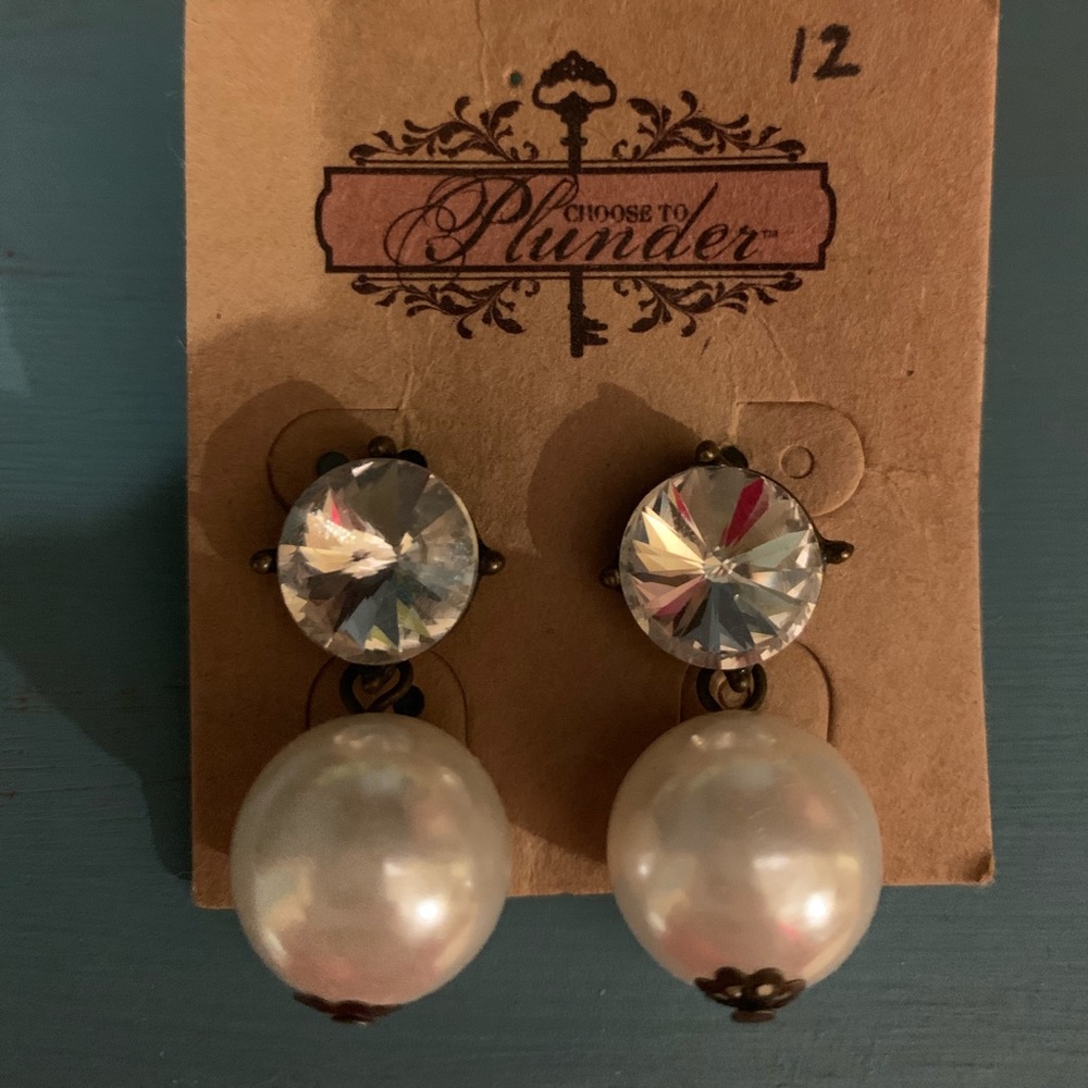 Plunder earrings
